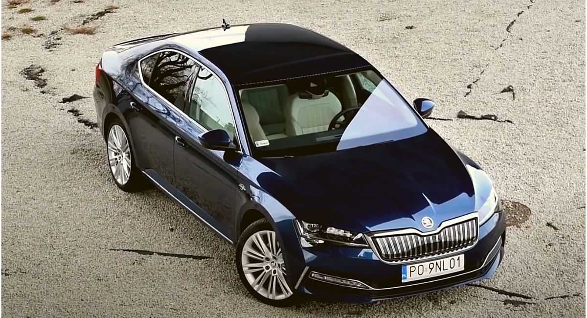 SKODA SUPERB iV
