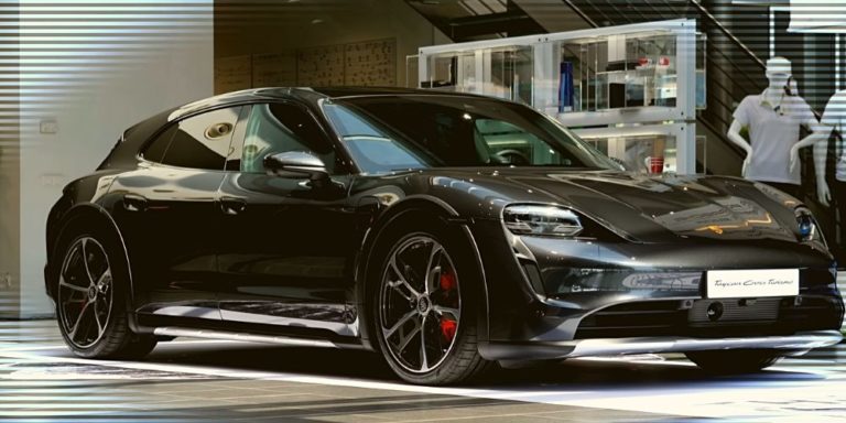 Электромобиль Porsche Taycan Cross Turismo