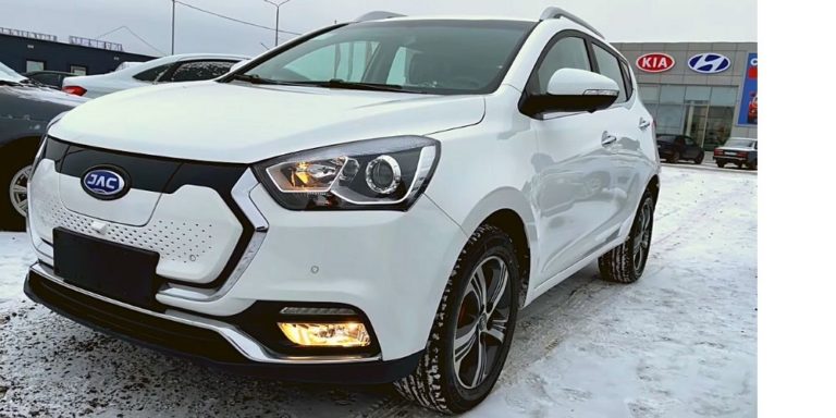 электро хетчбэк JAC IEV 7S