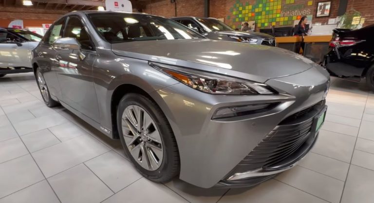 Toyota Mirai 2023