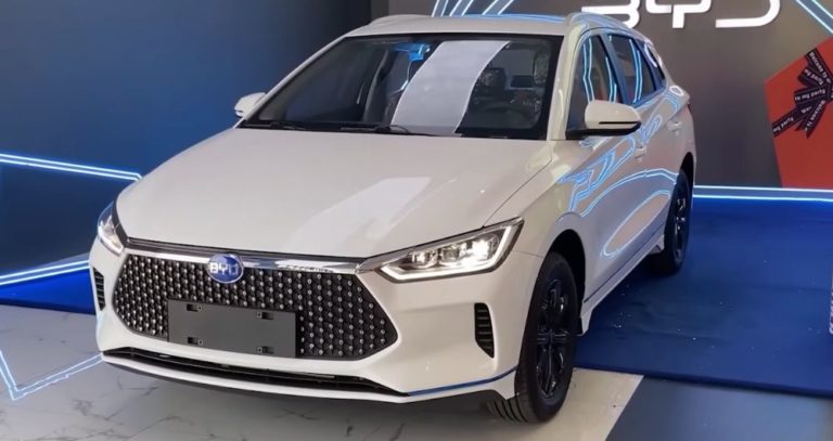BYD e2