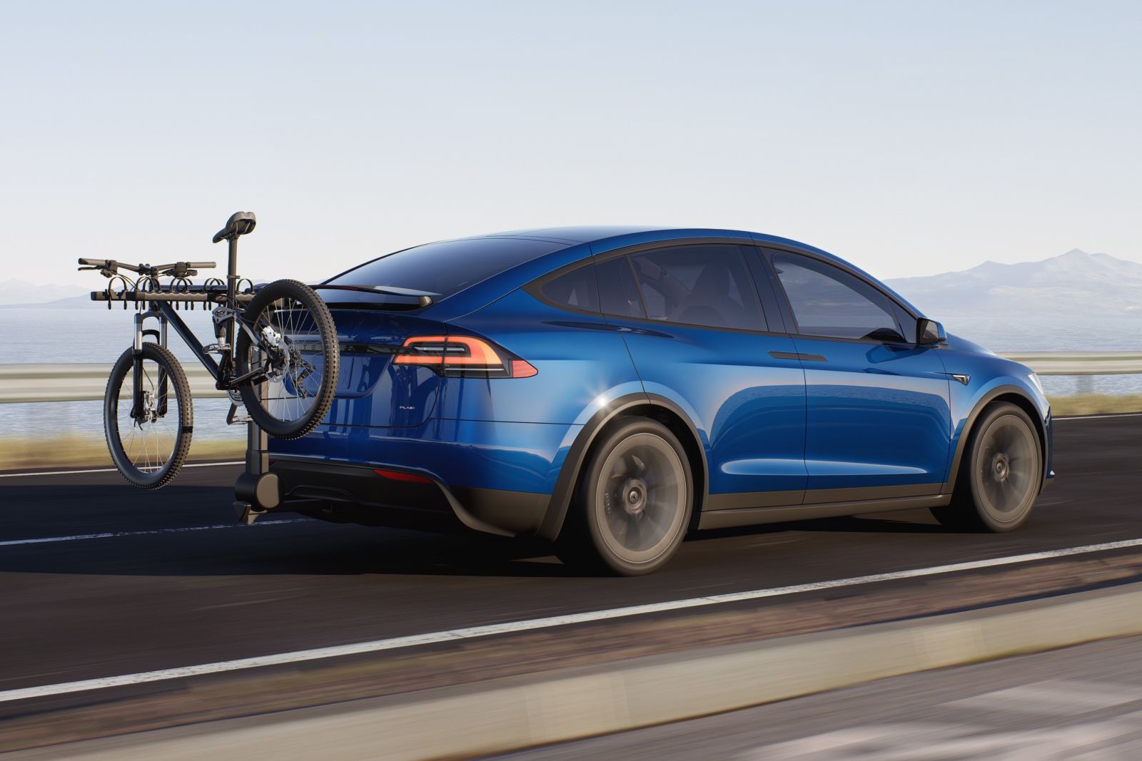 Фото 2: Tesla Model X Plaid Фото 2: Tesla Model X Plaid