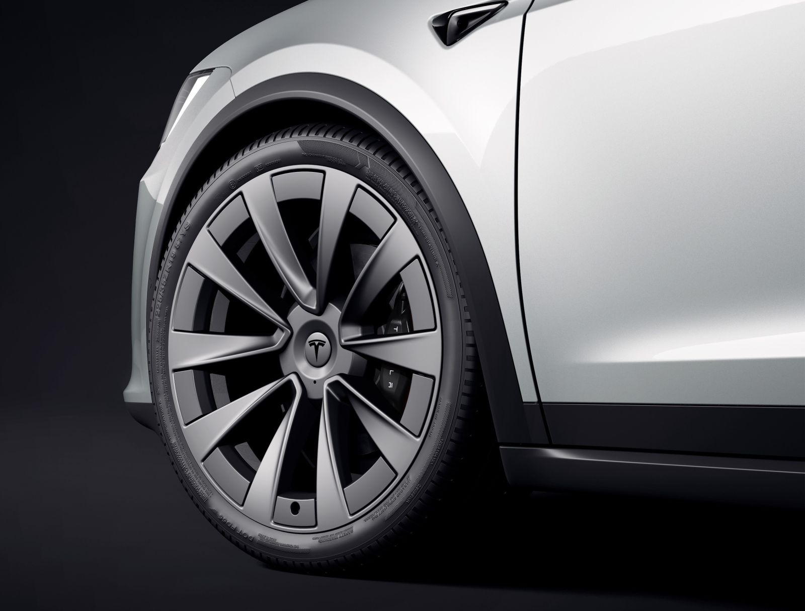 Tesla Model X Plaid — фото 15 Tesla Model X Plaid — фото 15