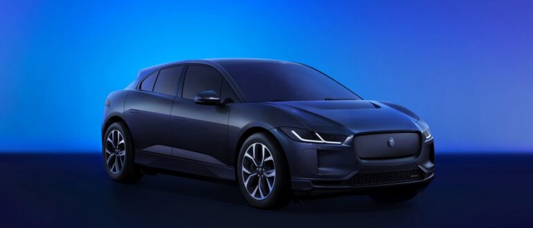 Jaguar I-PACE EV400 — фото 1