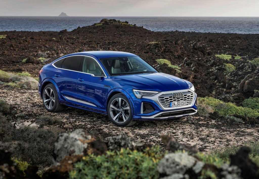 Audi Q8 e-tron Sportback 50 quattro — фото 1