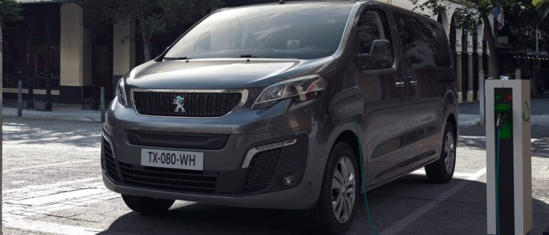 Peugeot e-Traveller L2 50 kWh — фото 1
