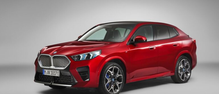 BMW iX2 eDrive20 — фото 1