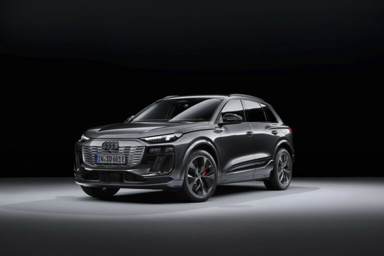 Audi Q6 e-tron e-tron — фото 1