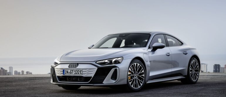 Audi e-tron GT RS — фото 1
