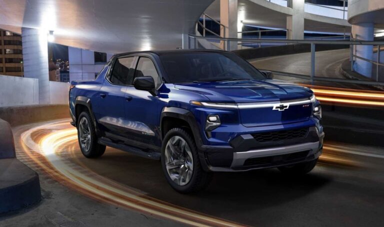 Chevrolet Silverado EV 3WT — фото 1